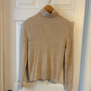 Jeanne Pierre Ribbed Turtleneck Sweater LP sz. Beige Heather